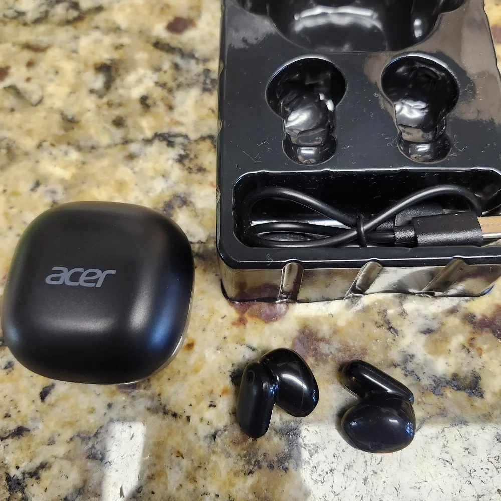 Acer Midnight Black True Wireless Earbuds